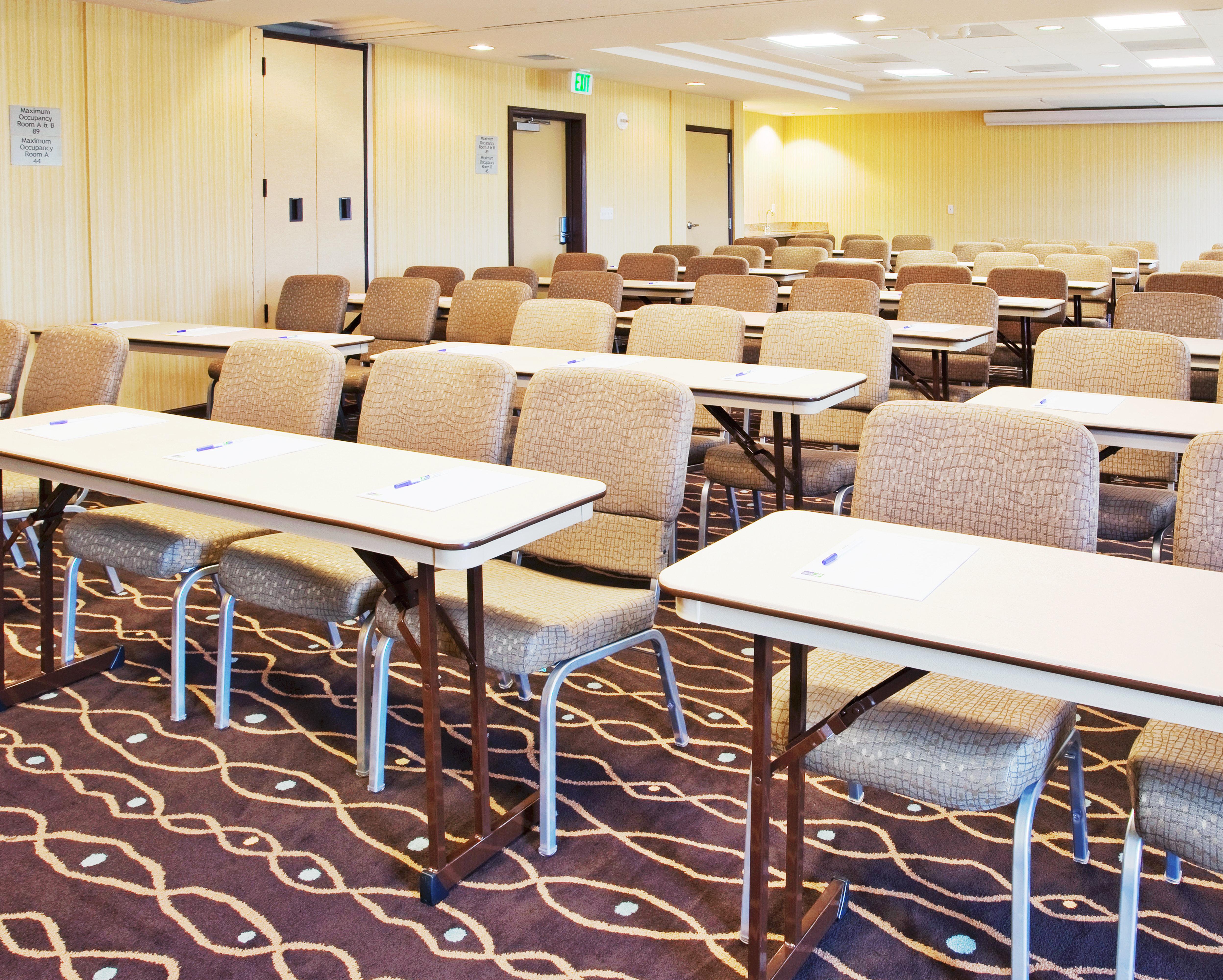 Holiday Inn Express & Suites Salinas By Ihg Екстер'єр фото