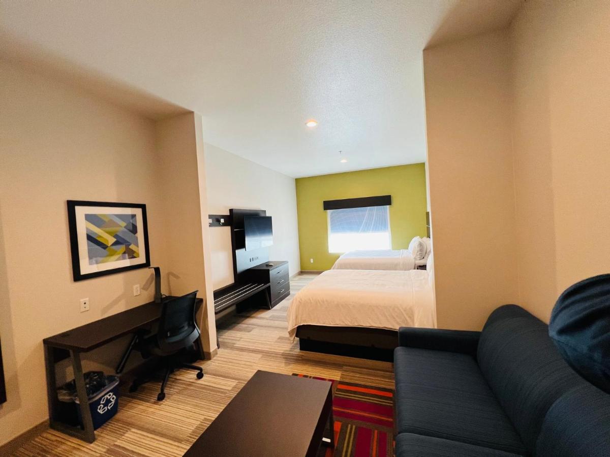 Holiday Inn Express & Suites Salinas By Ihg Екстер'єр фото