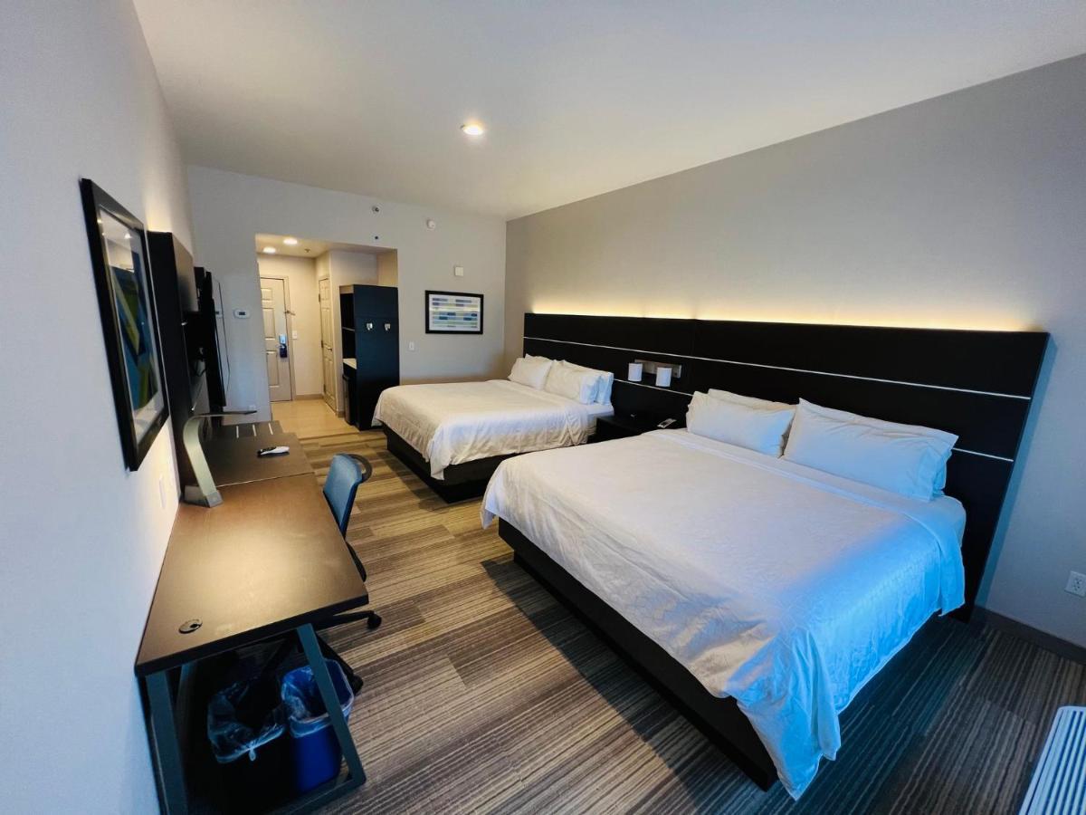 Holiday Inn Express & Suites Salinas By Ihg Екстер'єр фото