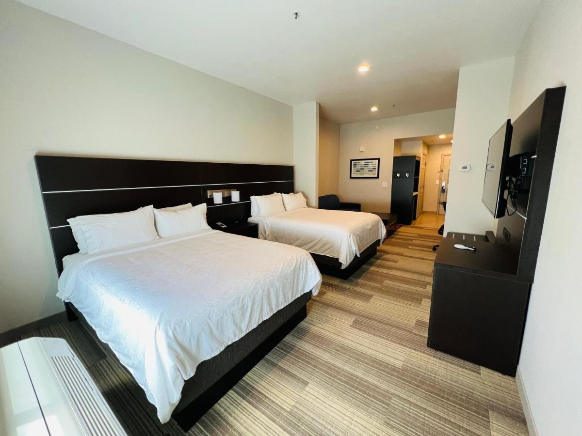 Holiday Inn Express & Suites Salinas By Ihg Екстер'єр фото