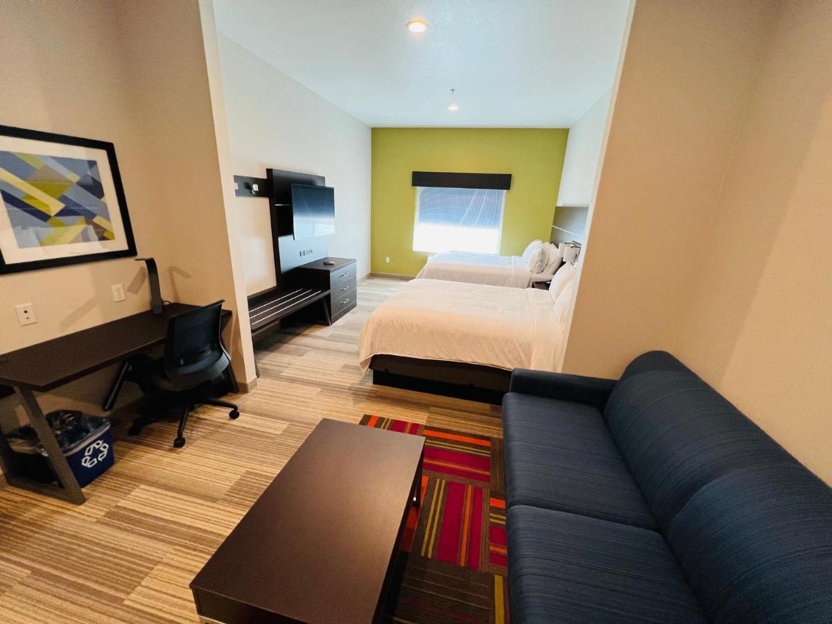 Holiday Inn Express & Suites Salinas By Ihg Екстер'єр фото