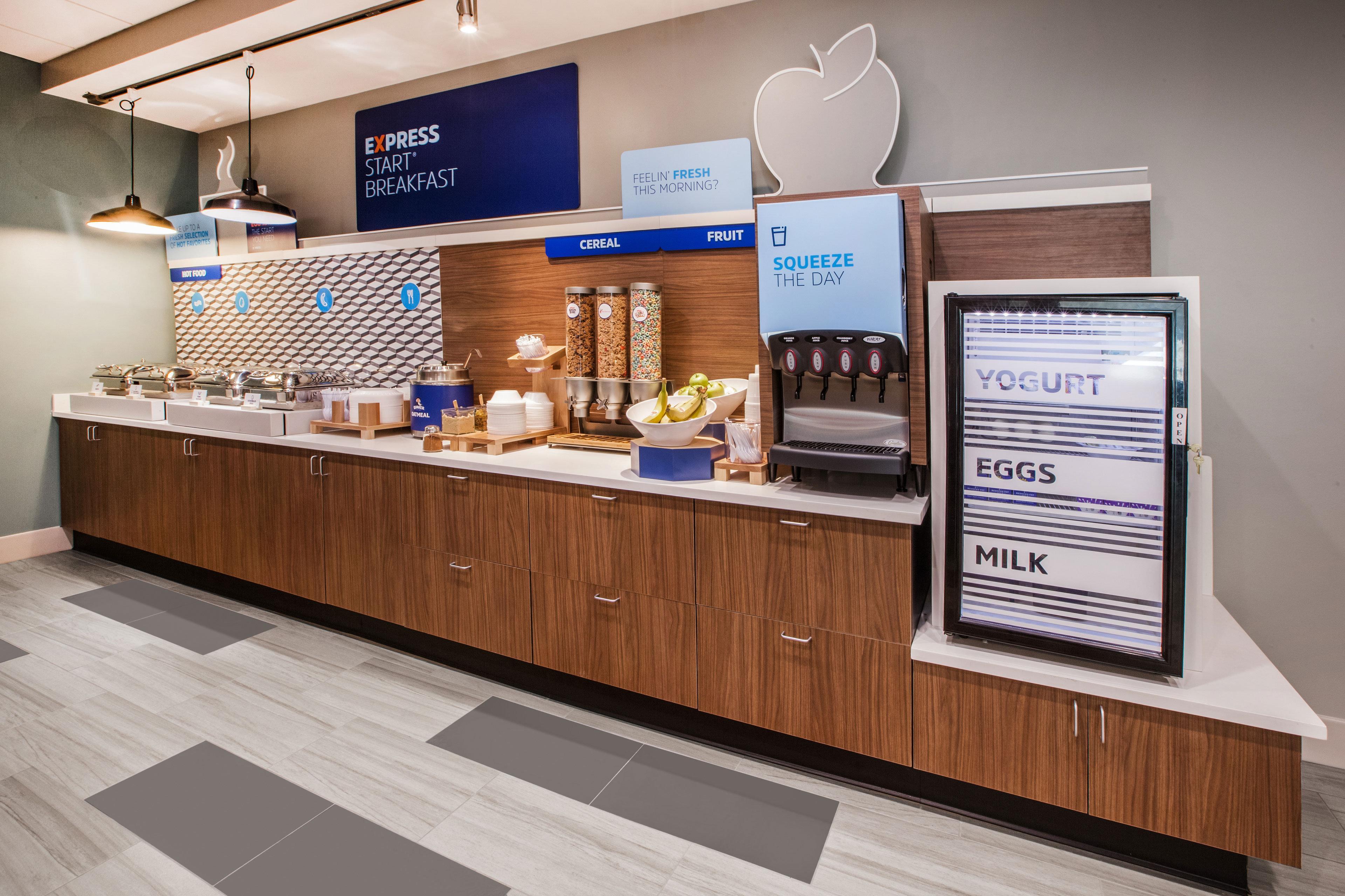 Holiday Inn Express & Suites Salinas By Ihg Екстер'єр фото