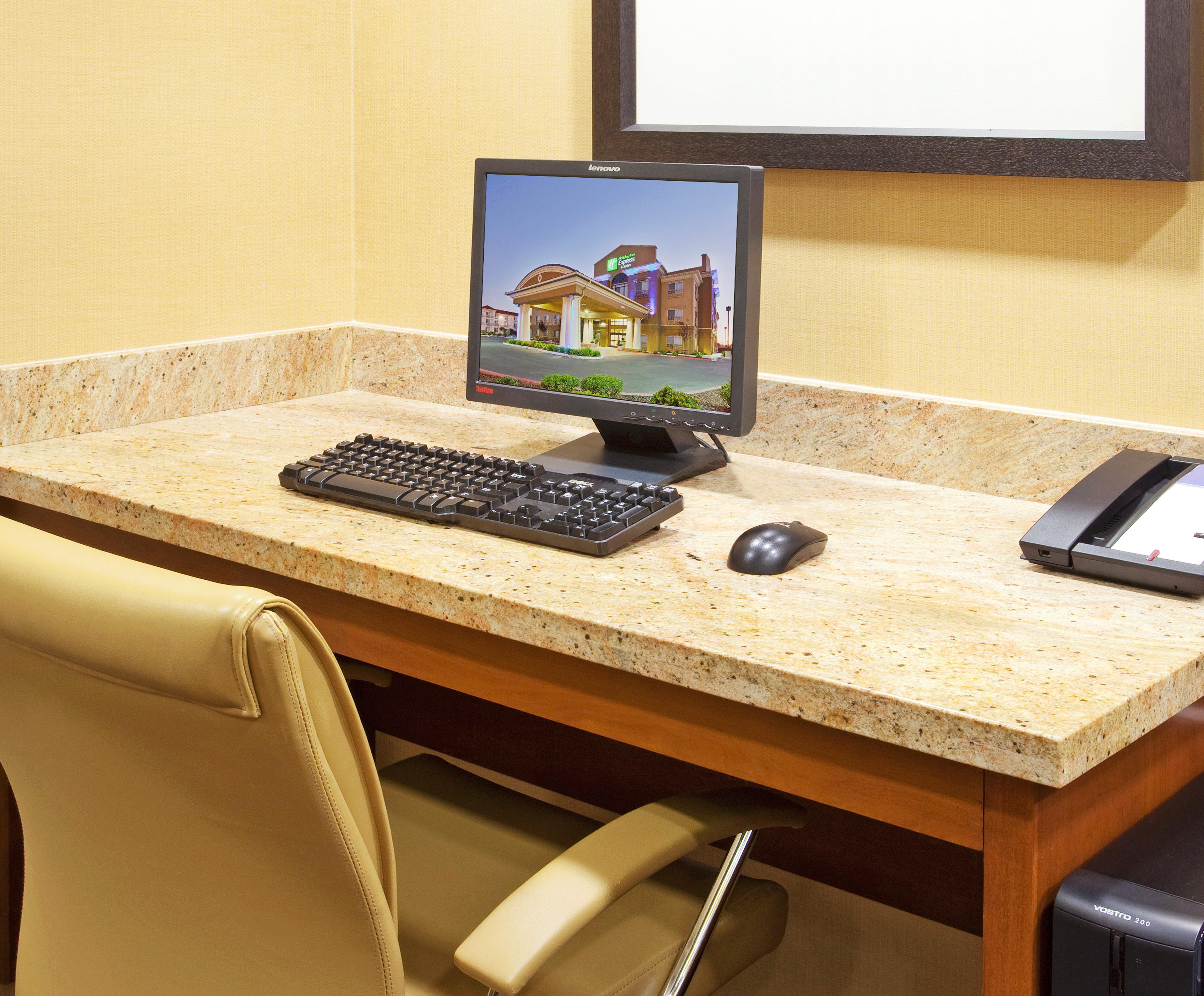 Holiday Inn Express & Suites Salinas By Ihg Екстер'єр фото