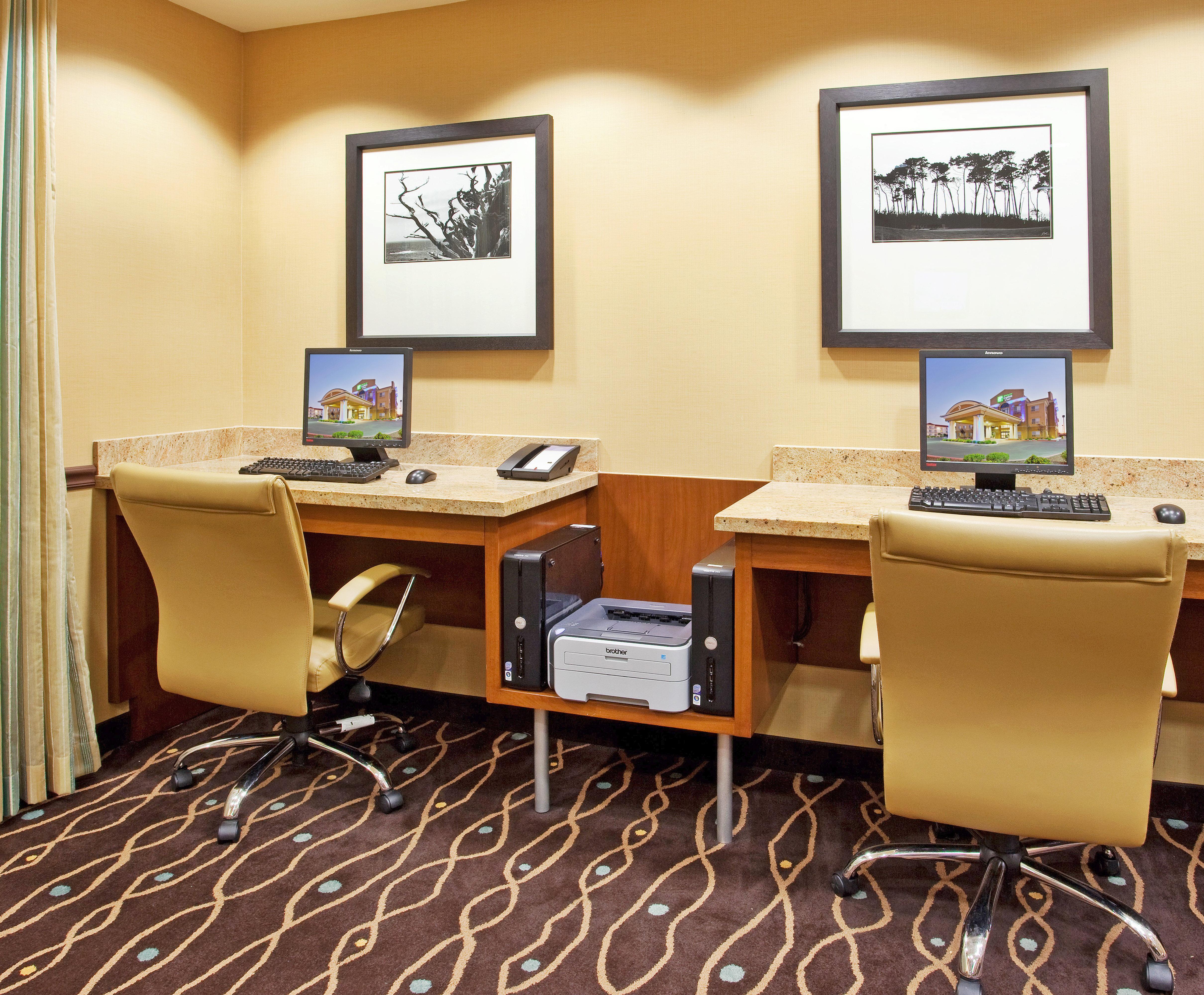 Holiday Inn Express & Suites Salinas By Ihg Екстер'єр фото